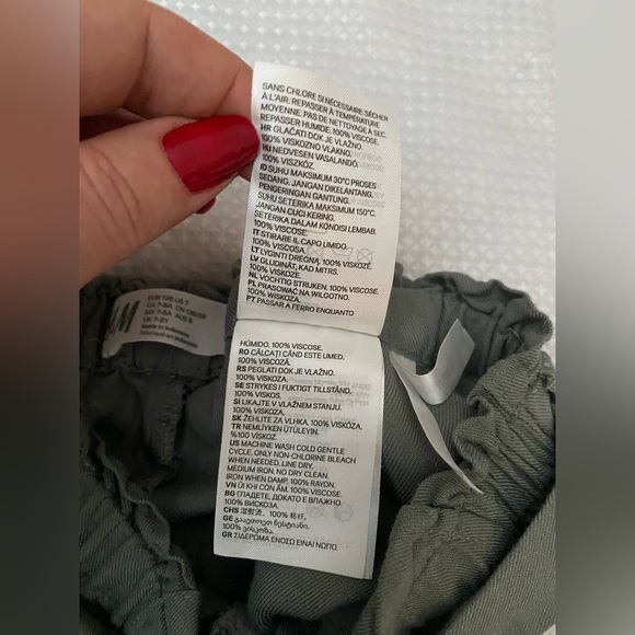 h&m girls utility joggers Size US 7 Color: gasoline/ Khaki green - Picture 9 of 13